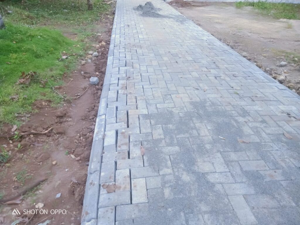 Proyek Paving Block di Curug Kota Serang, Minim Pengawasan dan Diduga Asal Jadi 1 Gambar WhatsApp 2025 02 21 pukul 17.41.37 a65cbf27