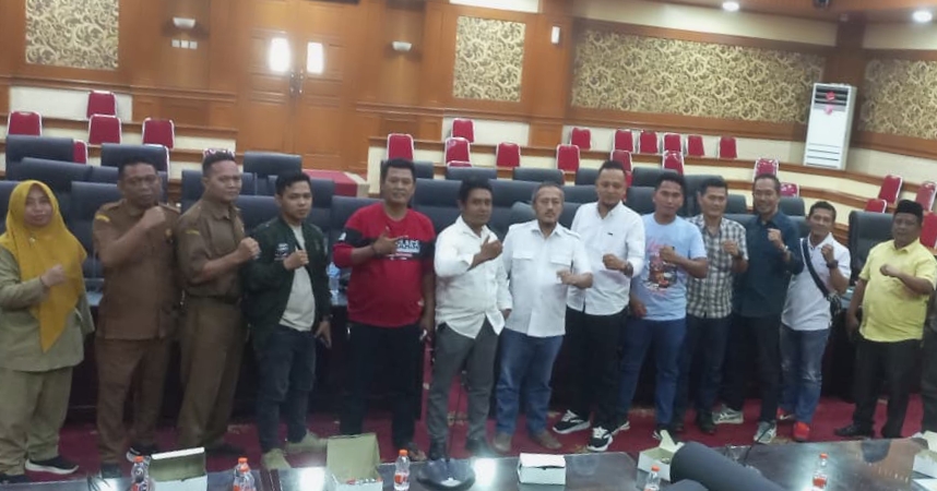 Bau Limbah Peternakan Ayam di Gunungsari Sampai ke DPRD, Komisi IV Ancam Tutup Perusahaan Nakal 1 IMG 20250624 195027